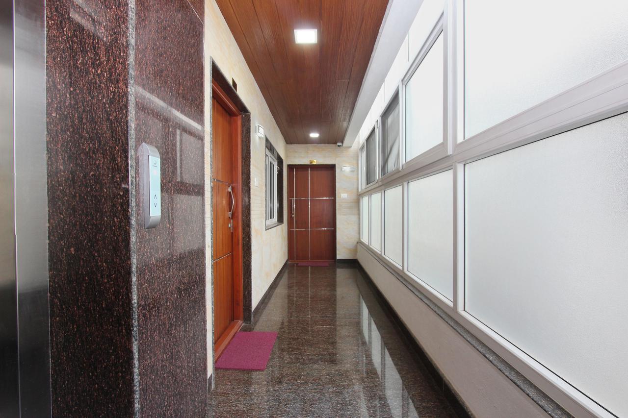 Oyo 2132 Apartment Aditya Residency 班加罗尔 外观 照片