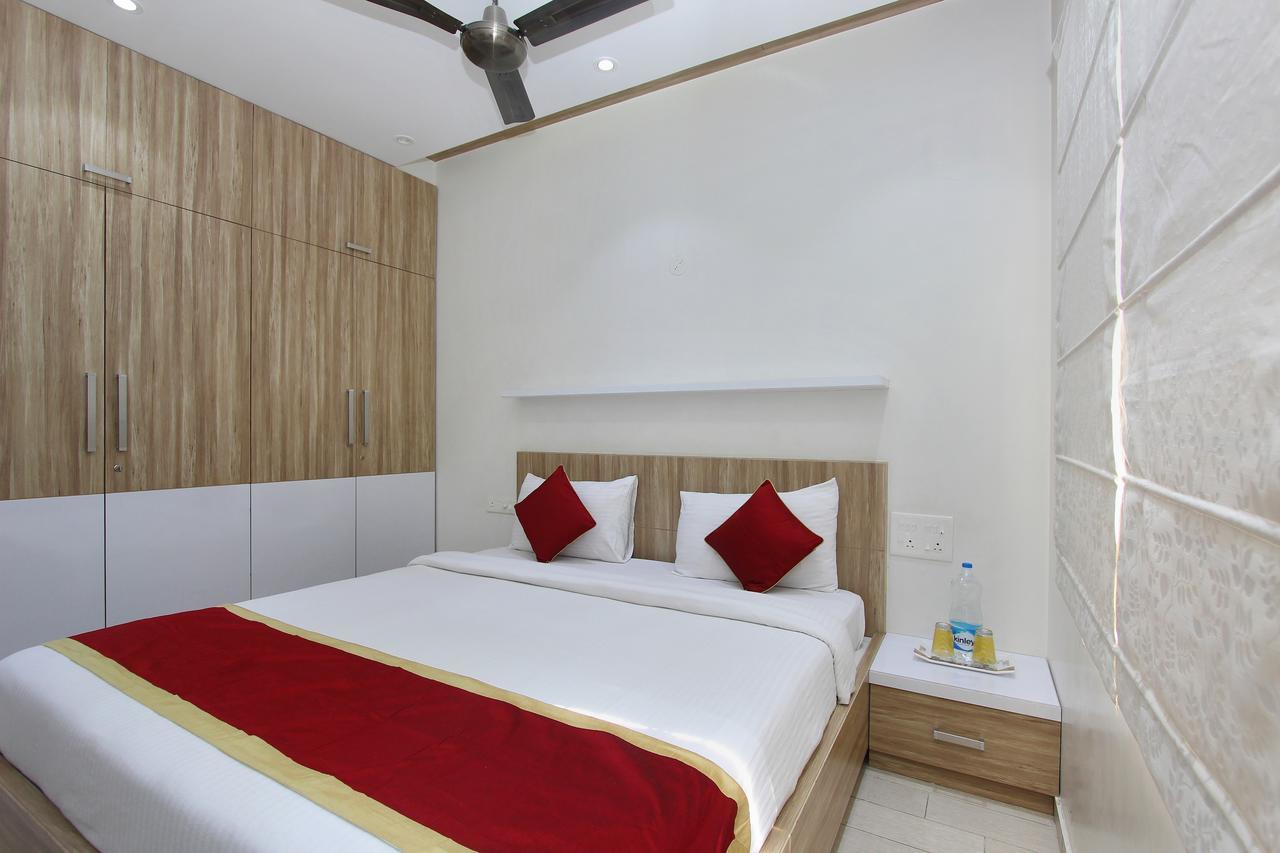 Oyo 2132 Apartment Aditya Residency 班加罗尔 外观 照片