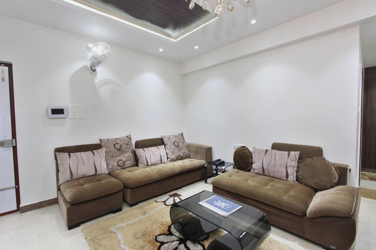 Oyo 2132 Apartment Aditya Residency 班加罗尔 外观 照片