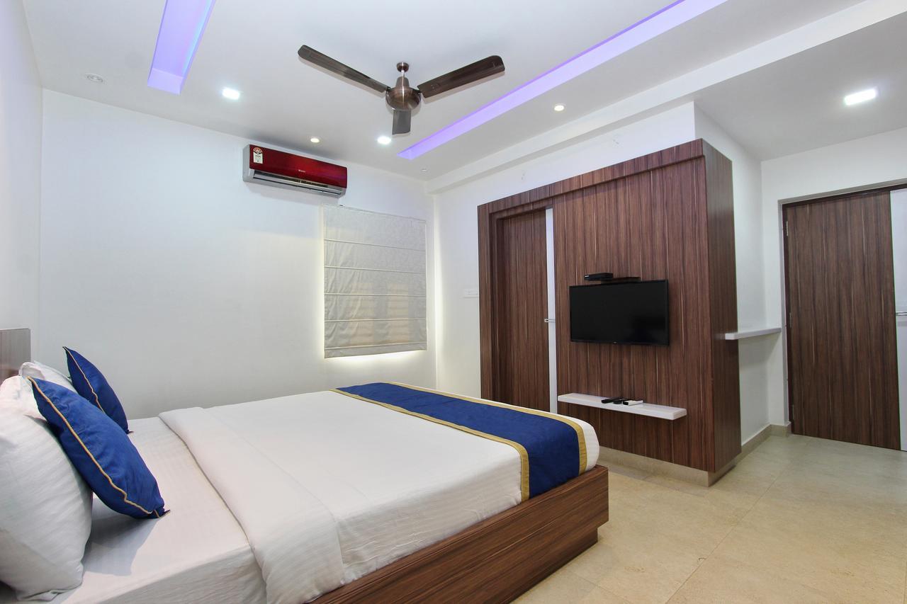 Oyo 2132 Apartment Aditya Residency 班加罗尔 外观 照片